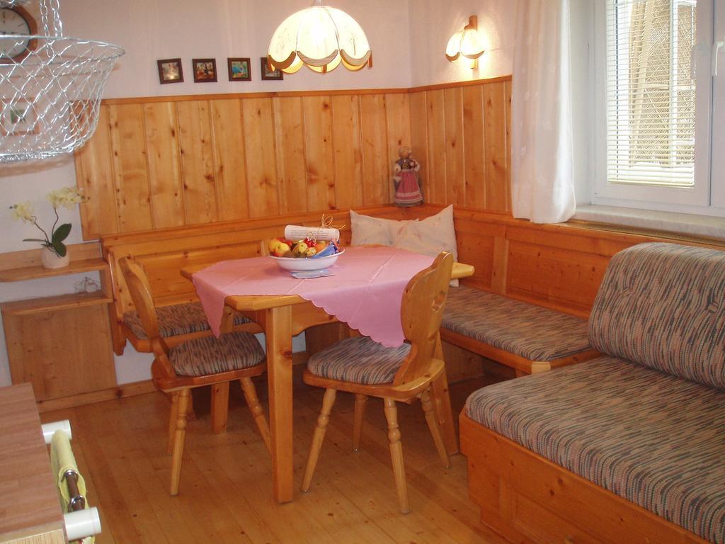 Ferienwohnung Kerschbaumer Rangersdorf Pokoj fotografie